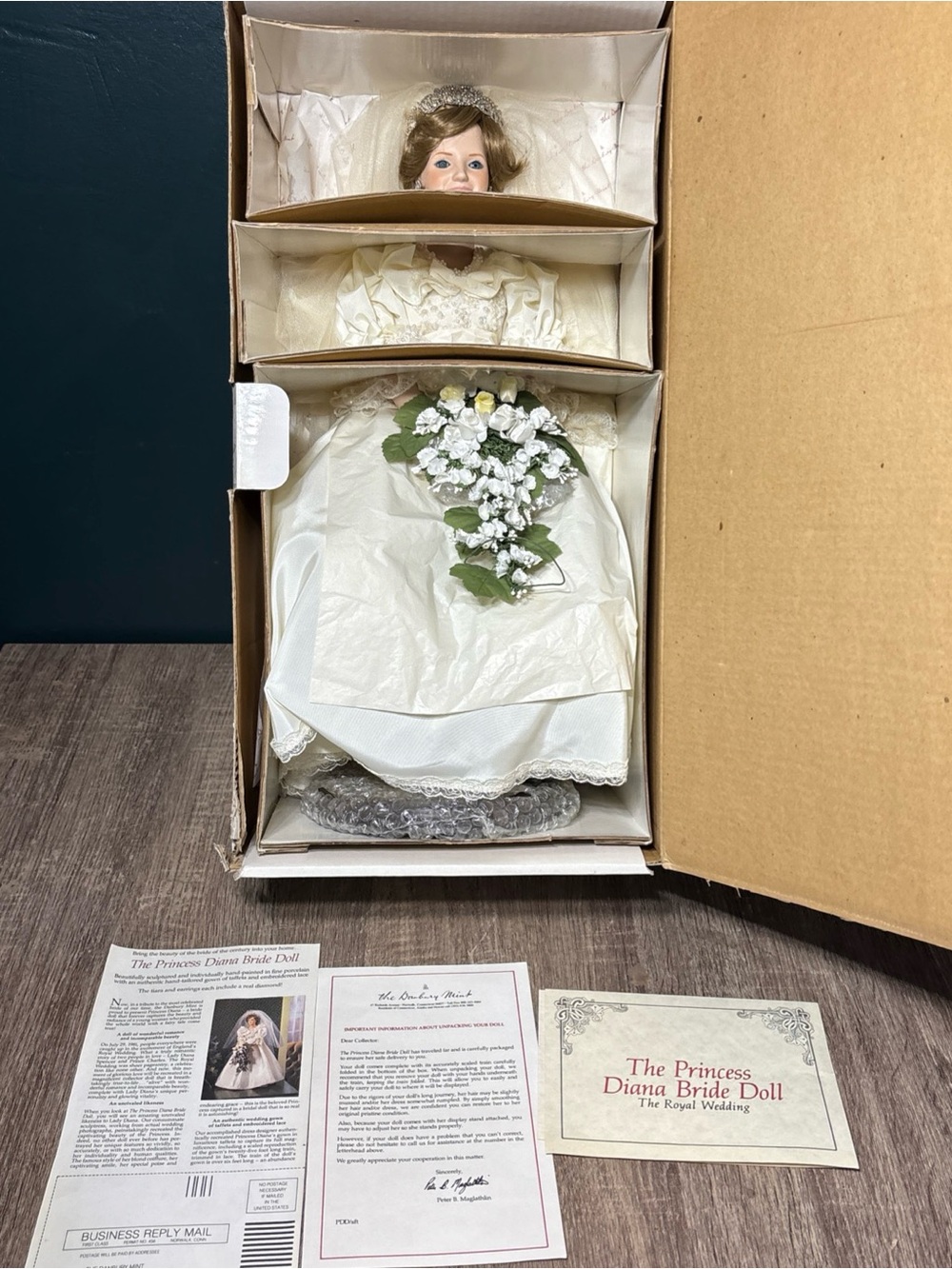 THE PRINCESS DIANA BRIDE DOLL - ROYAL WEDDING DANBURY MINT G4776